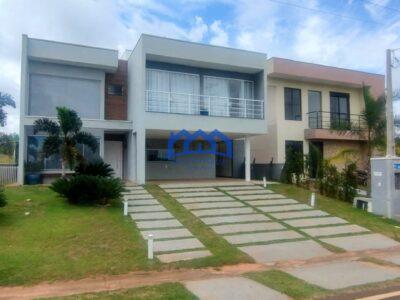 casa com 3 Quartos e 3 banheiros à Venda, 450 m² por R$ 1.400.000 COD. ch1467