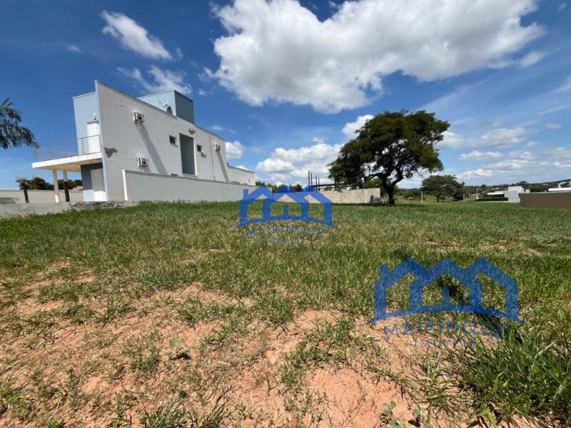 Lote/Terreno à Venda, 450 m² por R$ 150.000 COD. ch1502