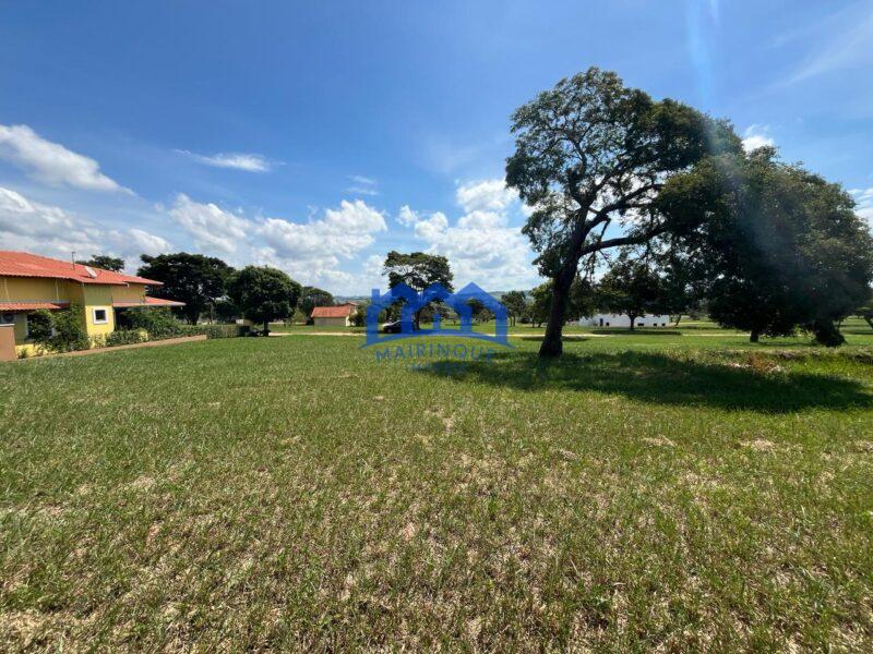 Lote/Terreno à Venda, 450 m² por R$ 70.000 ch 1505