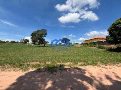 Lote/Terreno à Venda, 450 m² por R$ 70.000 ch 1505