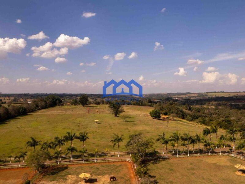 Fazenda com 52 alqueires à Venda por R$ 23.000.000 COD. ch1516