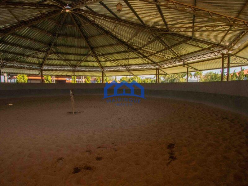 Sítio/Fazenda com 3 Quartos e 2 banheiros à Venda, 484000 m² por R$ 12.000.000,00 COD. ch1521