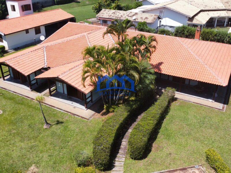 Chacara com 4 Quartos e 4 banheiros à Venda, 3000 m² por R$ 1.690.000 COD. ch1557