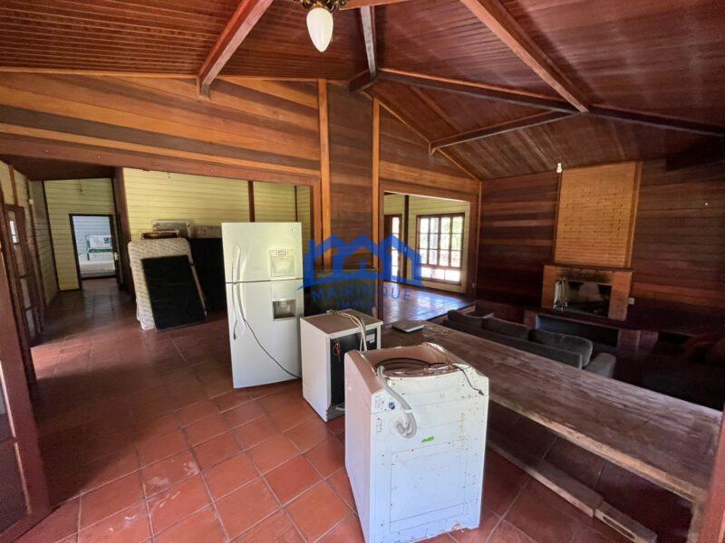 Chacara com 4 Quartos e 4 banheiros à Venda, 3000 m² por R$ 1.690.000 COD. ch1557