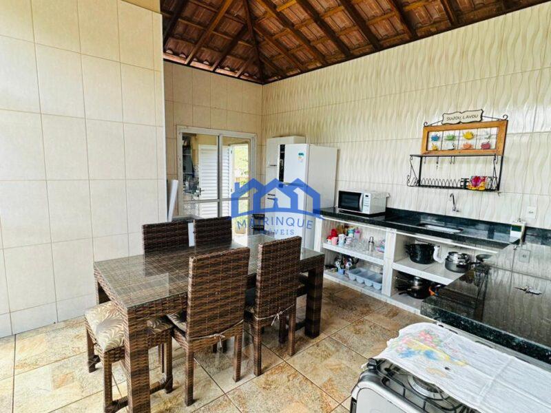 Chácara com 3 Quartos e 2 banheiros à Venda, 1300 m² por R$ 550.000 COD. ch1571