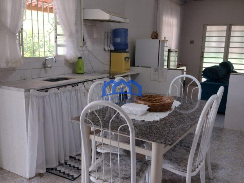 Chácara com 4 Quartos e 2 banheiros à Venda, 1800 m² por R$ 650.000 COD. ch1577