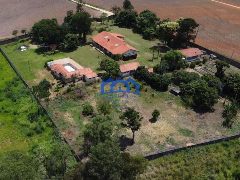 Sítio/Fazenda com 3 Quartos e 2 banheiros à Venda, 17000 m² por R$ 1.400.000,00 ch1381