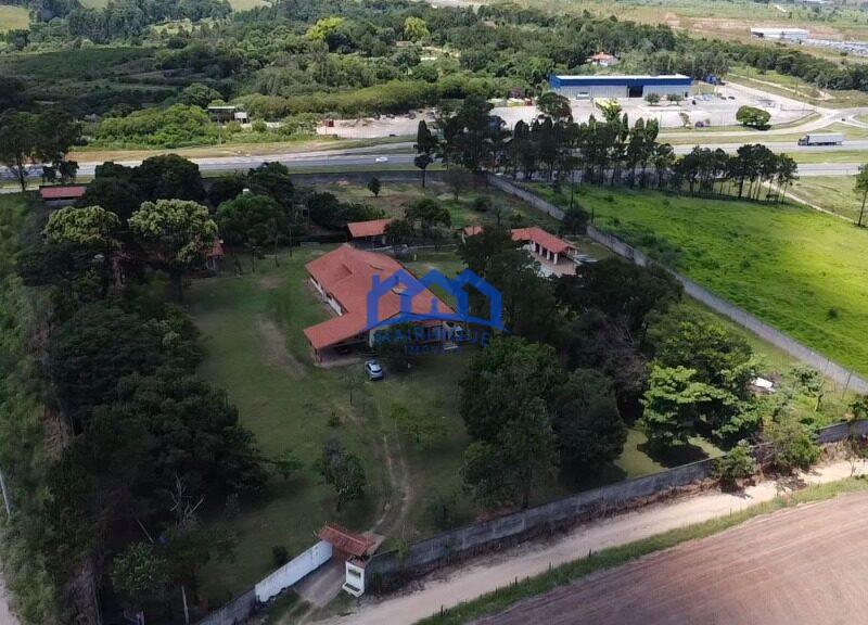 Sítio/Fazenda com 3 Quartos e 2 banheiros à Venda, 17000 m² por R$ 1.400.000,00 ch1381