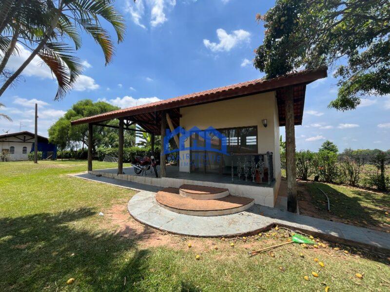 Sítio/Fazenda com 3 Quartos e 2 banheiros à Venda, 17000 m² por R$ 1.400.000,00 ch1381