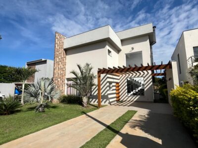 Casa à venda no Riviera de Sta Cristina XIII 450m² R$1.400.000,00