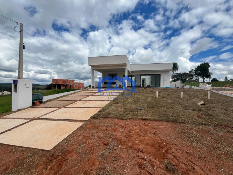 Casa à venda no Riviera de Sta Cristina XIII Paranapanema-SP 450m² R$750.000,00 ch1594