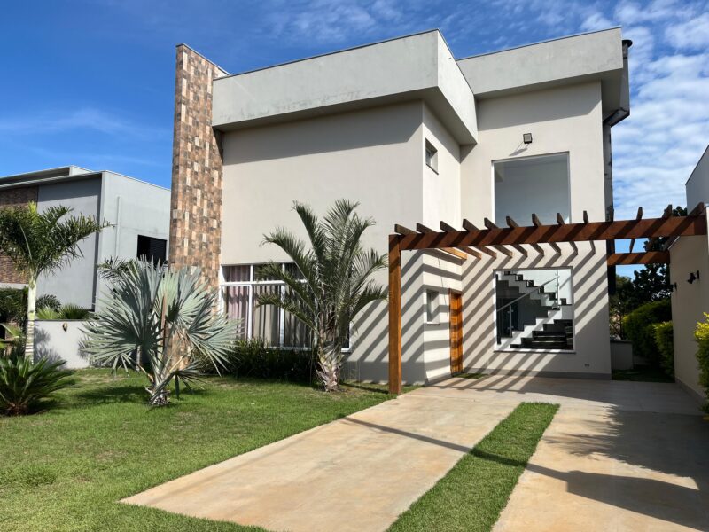 Casa à venda no Riviera de Sta Cristina XIII 450m² R$1.400.000,00