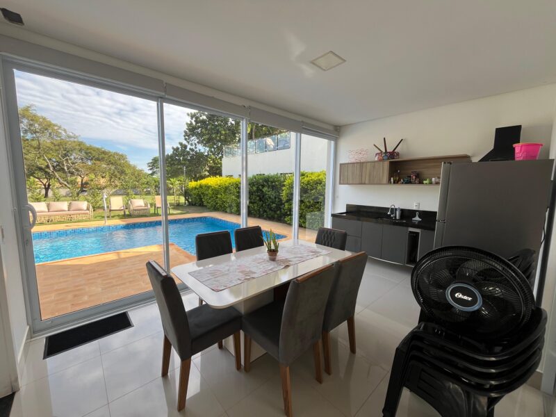 Casa à venda no Riviera de Sta Cristina XIII 450m² R$1.400.000,00