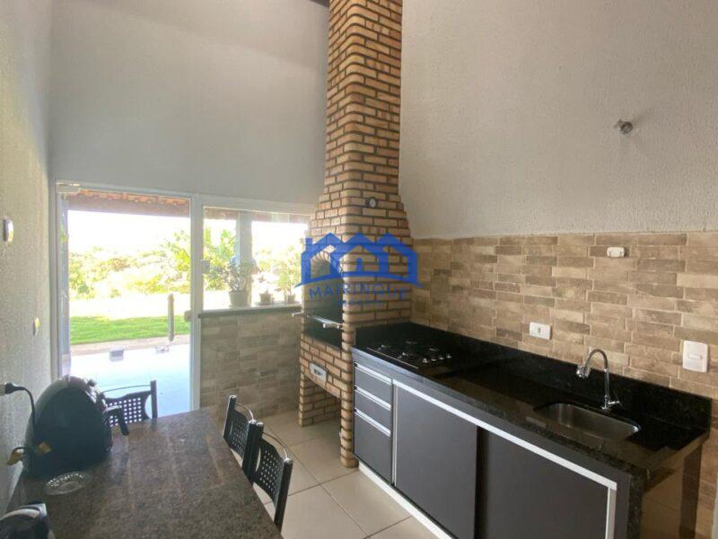 Chácara com 3 Quartos e 2 banheiros à Venda, 1340 m² por R$ 690.000 COD ch1603