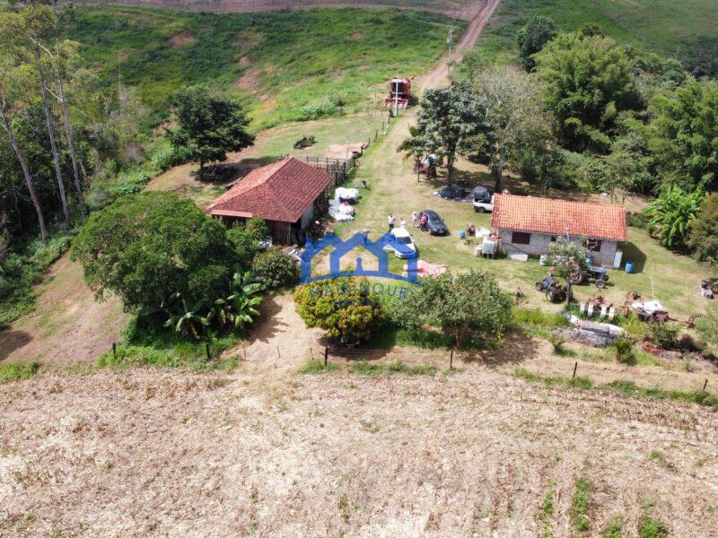 Fazenda á venda em Pilar do Sul, 11 alqueires R$ 2.000.000,00 COD ch1612