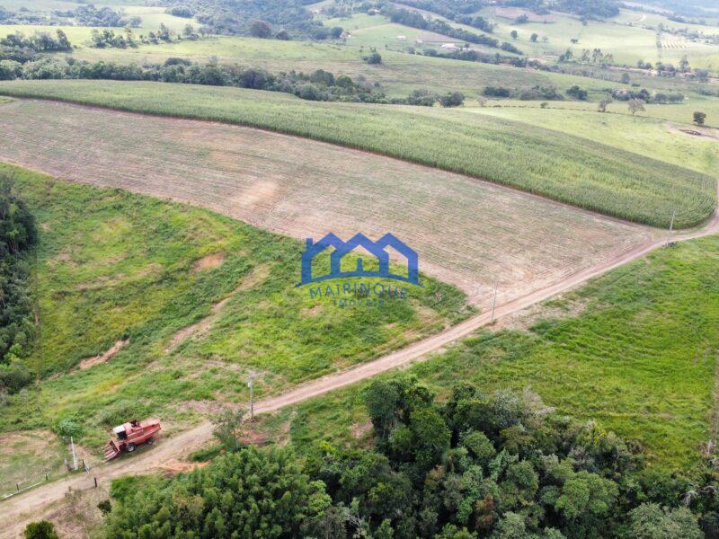 Fazenda á venda em Pilar do Sul, 11 alqueires R$ 2.000.000,00 COD ch1612