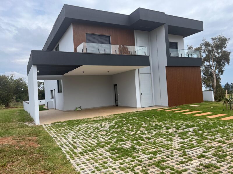 Casa de campo a venda em Paranapanema 450m² R$ 1.800.000,00 ch1606