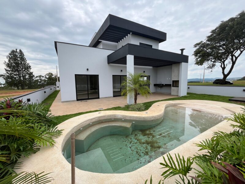 Casa de campo a venda em Paranapanema 450m² R$ 1.800.000,00 ch1606