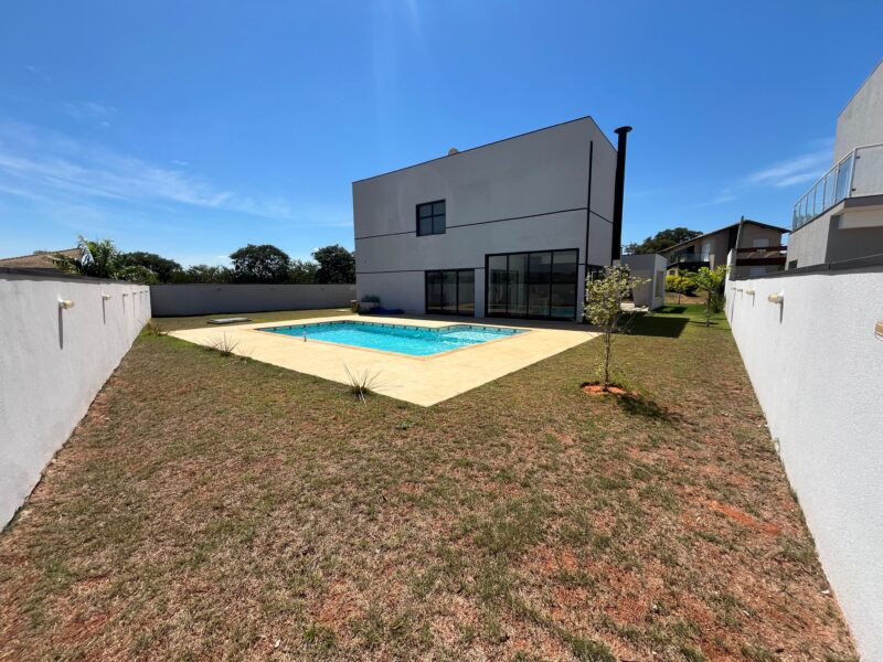 Casa de campo na região de Avaré 480m² R$ 1.250.000,00 ch1611