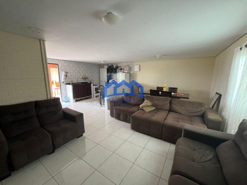 Chácara com 4 Quartos e 3 banheiros à Venda, 1000 m² por R$ 380.000 COD ch1627