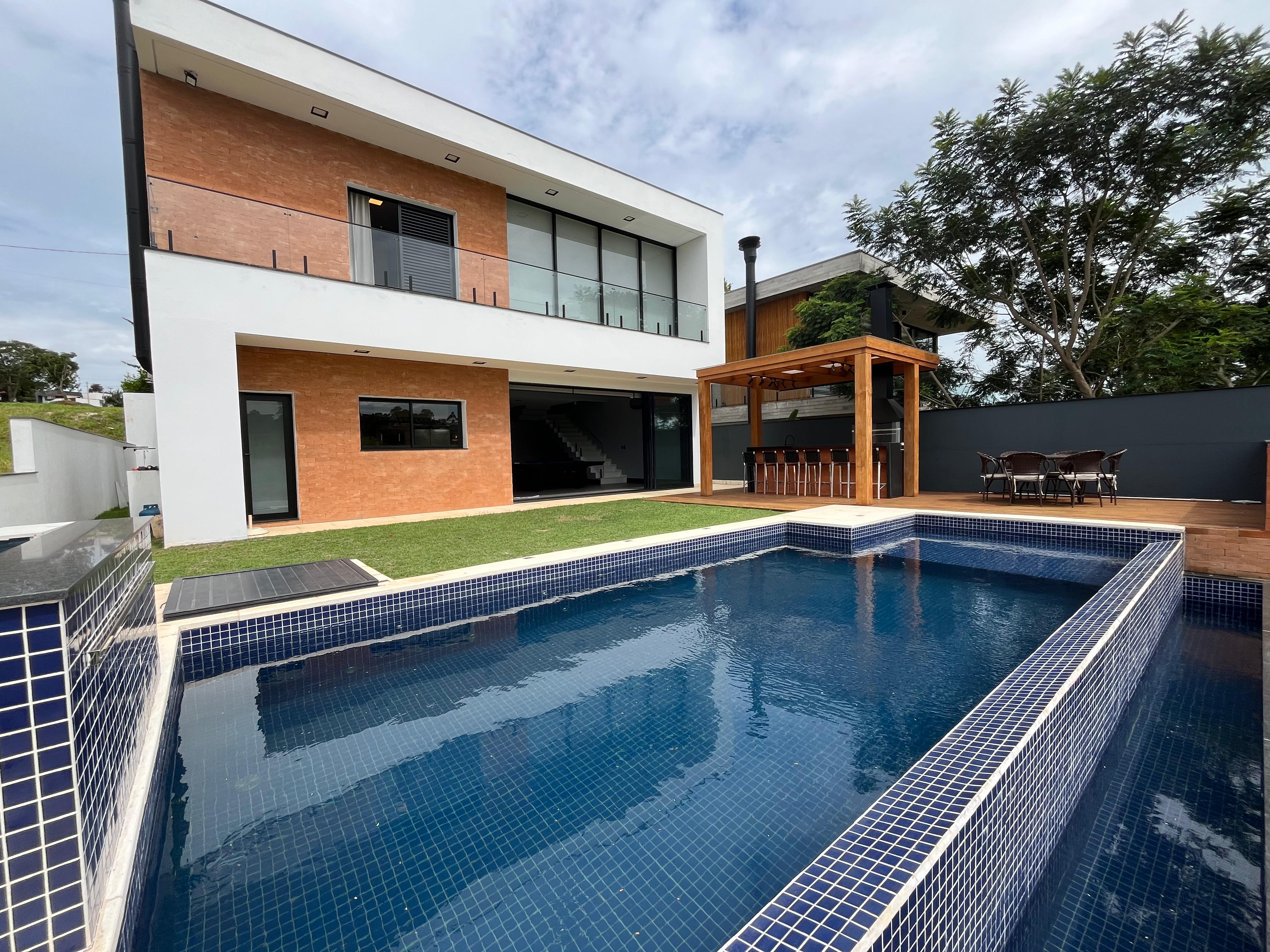 CASA de CAMPO Riviera de Santa Cristina XIII 450m² R$2.500.000,00 ch1646