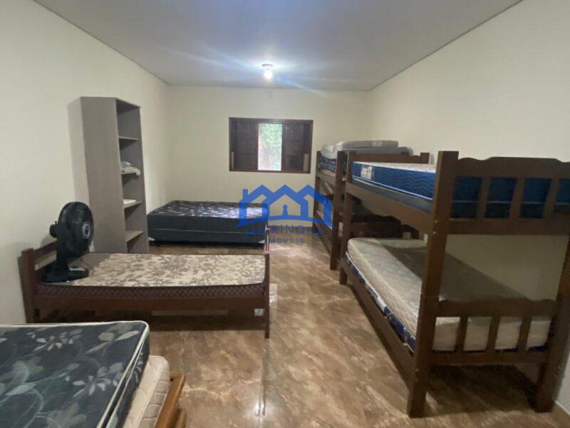 Chácara com 4 Quartos e 3 banheiros à Venda, 2100 m² por R$ 1.400.000 COD. ch1661