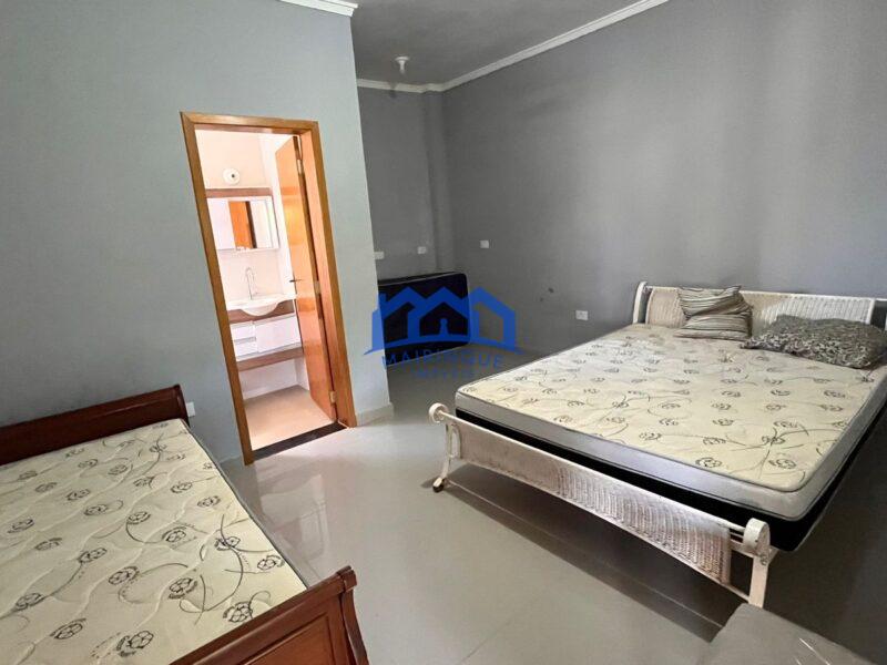 Chácara com 3 Quartos e 2 banheiros à Venda, 2400 m² por R$ 1.500.000 COD. ch1664