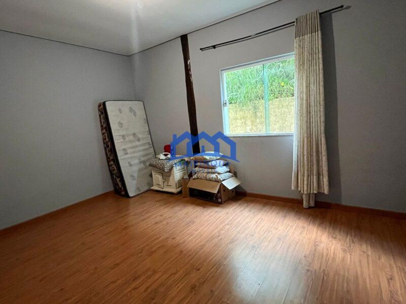 Chácara com 3 Quartos e 2 banheiros à Venda, 2400 m² por R$ 1.500.000 COD. ch1664