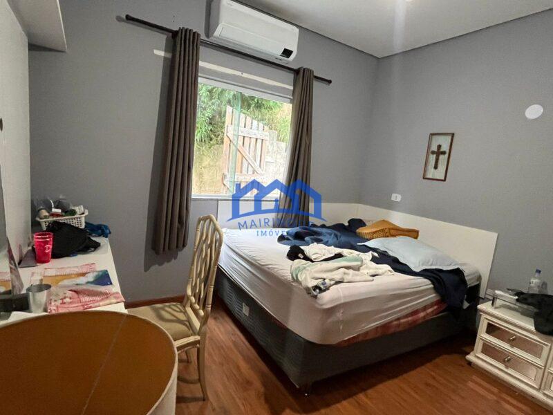 Chácara com 3 Quartos e 2 banheiros à Venda, 2400 m² por R$ 1.500.000 COD. ch1664