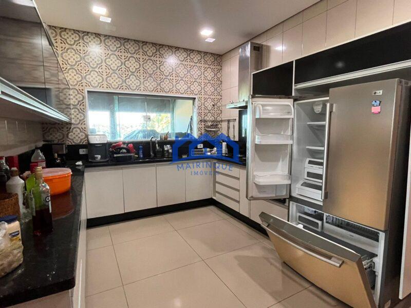 Chácara com 3 Quartos e 2 banheiros à Venda, 2400 m² por R$ 1.500.000 COD. ch1664