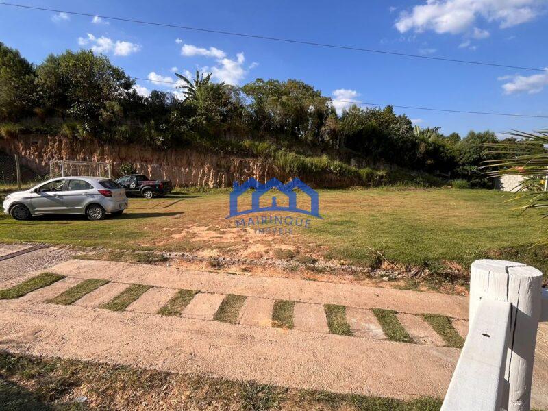 Chácara com 3 Quartos e 2 banheiros à Venda, 2400 m² por R$ 1.500.000 COD. ch1664