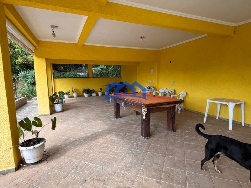 Chácara com 5 Quartos e 4 banheiros à Venda, 2.400 m² por R$ 1.200.000 cod. CH1680