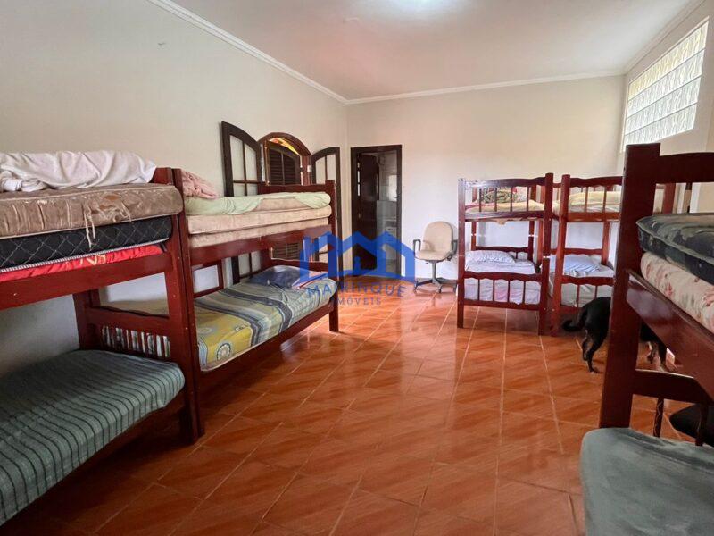 Chácara com 5 Quartos e 4 banheiros à Venda, 2.400 m² por R$ 1.200.000 cod. CH1680