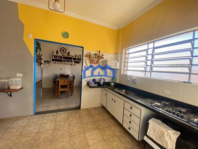 Chacara com 4 Quartos e 3 banheiros à Venda, 1000 m² por R$ 620.000 cod. CH1682