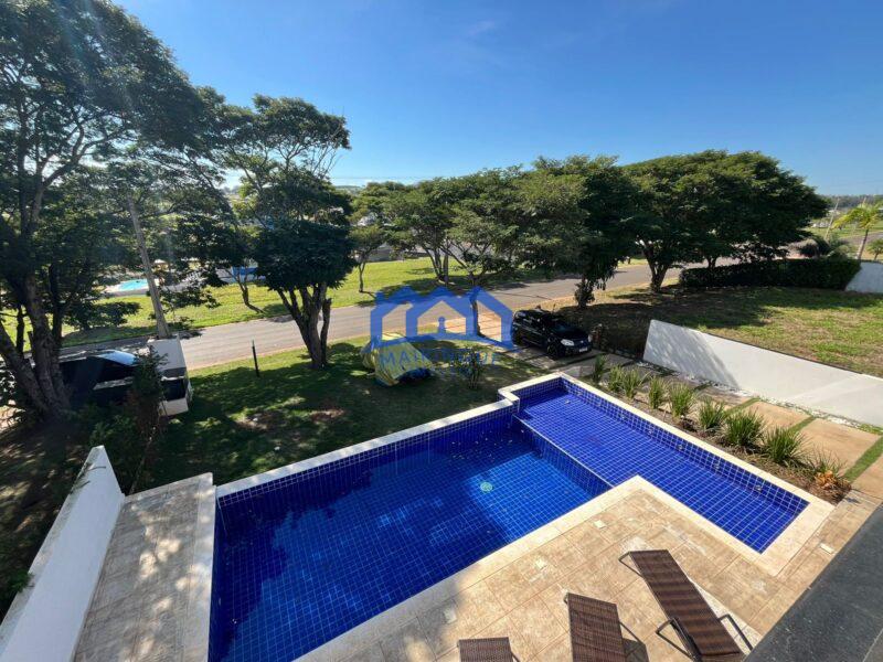 Casa com 5 Quartos e 6 banheiros à Venda, 450 m² por R$ 2.500.000 COD. CH1698