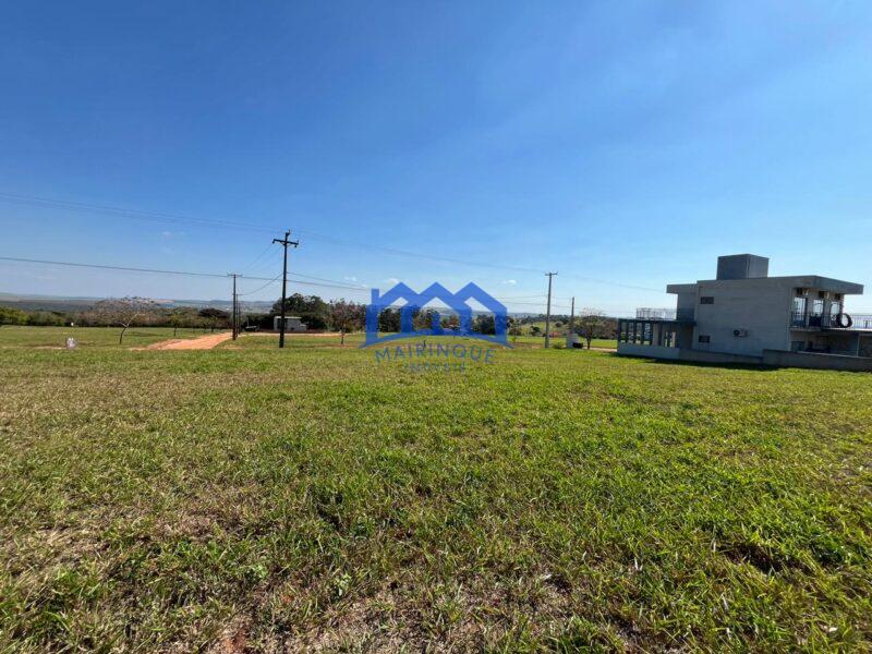 Lote/Terreno à Venda, 450 m² por R$ 65.000 cod ch1706