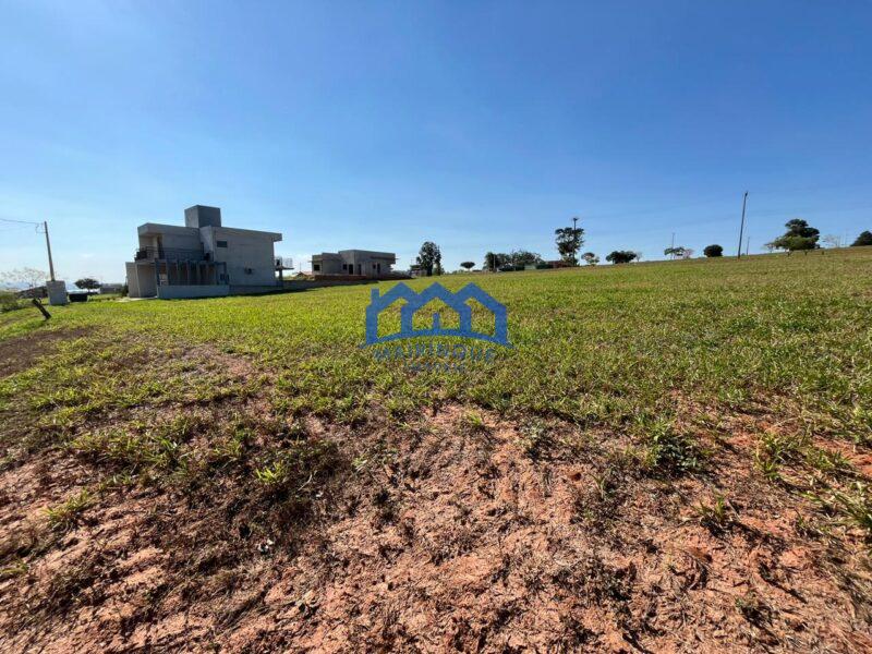 Lote/Terreno à Venda, 450 m² por R$ 65.000 cod ch1706