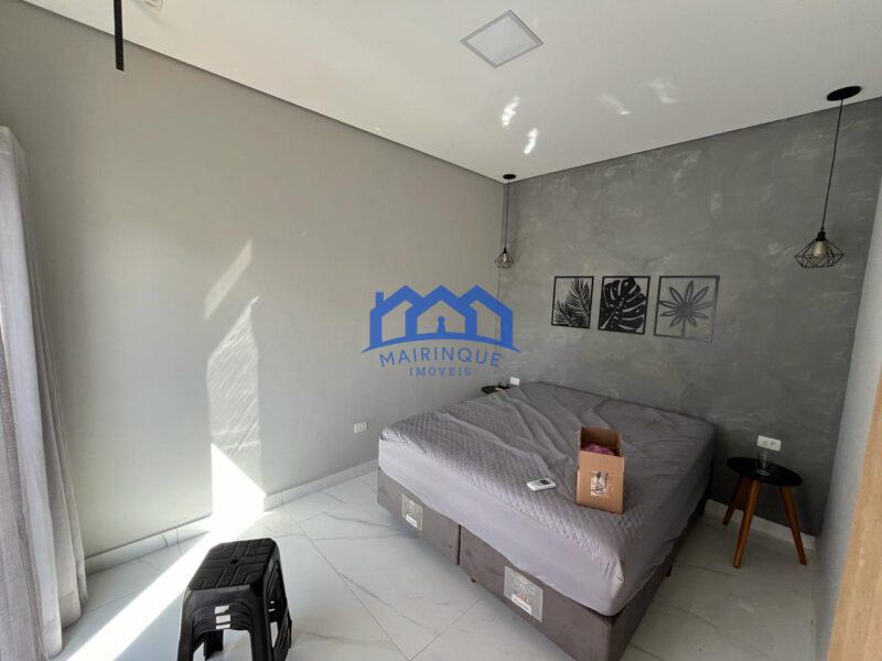 Casa com 4 Quartos e 3 banheiros à Venda, 450 m² por R$ 1.700.000 cod ch1708