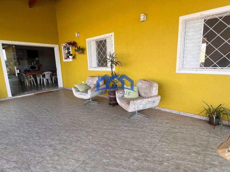 chácara com 3 Quartos e 3 banheiros à Venda, 1000 m² por R$ 650.000 cod. ch1752