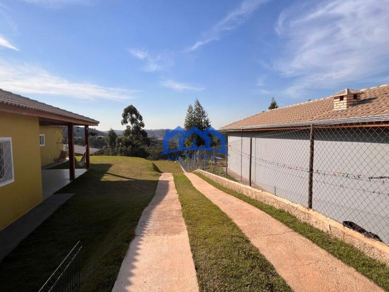 chácara com 3 Quartos e 3 banheiros à Venda, 1000 m² por R$ 650.000 cod. ch1752