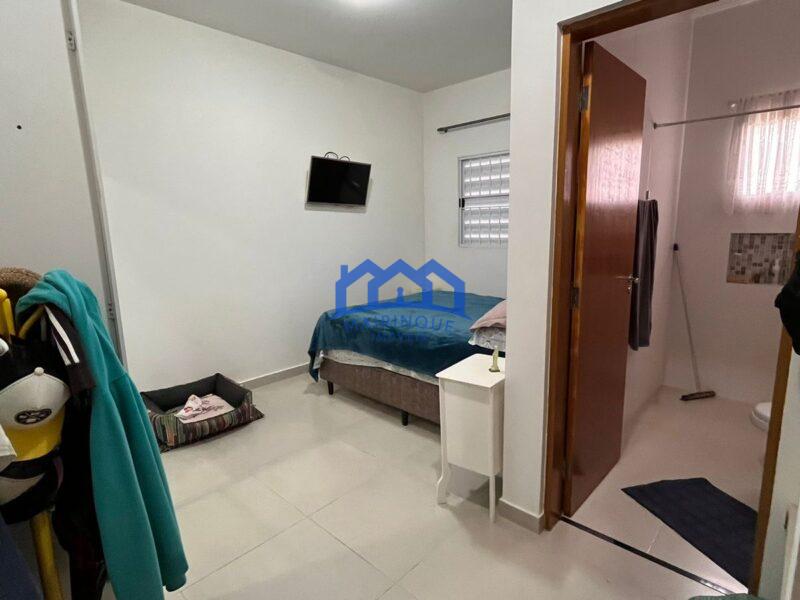 Chacara com 6 Quartos e 6 banheiros à Venda, 1000 m² por R$ 1.100.000. cod ch1760