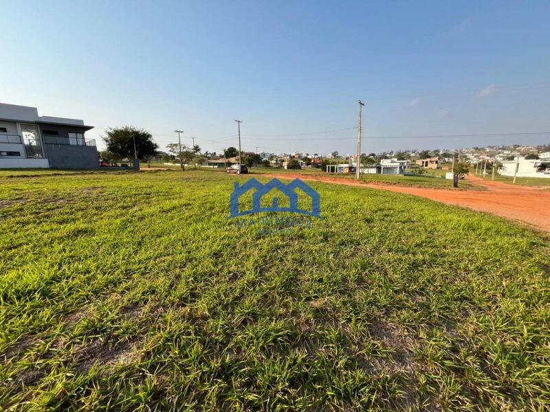 Lote/Terreno à Venda, 882 m² por R$ 90.000 cód. ch1779