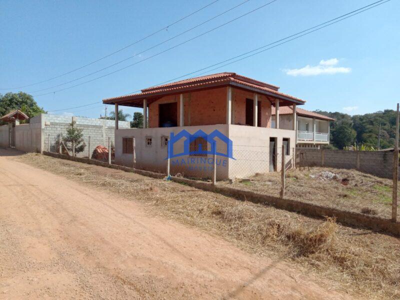 Casa com 3 Quartos e 2 banheiros à Venda, 430 m² por R$ 300.000,00 cód. ch1788