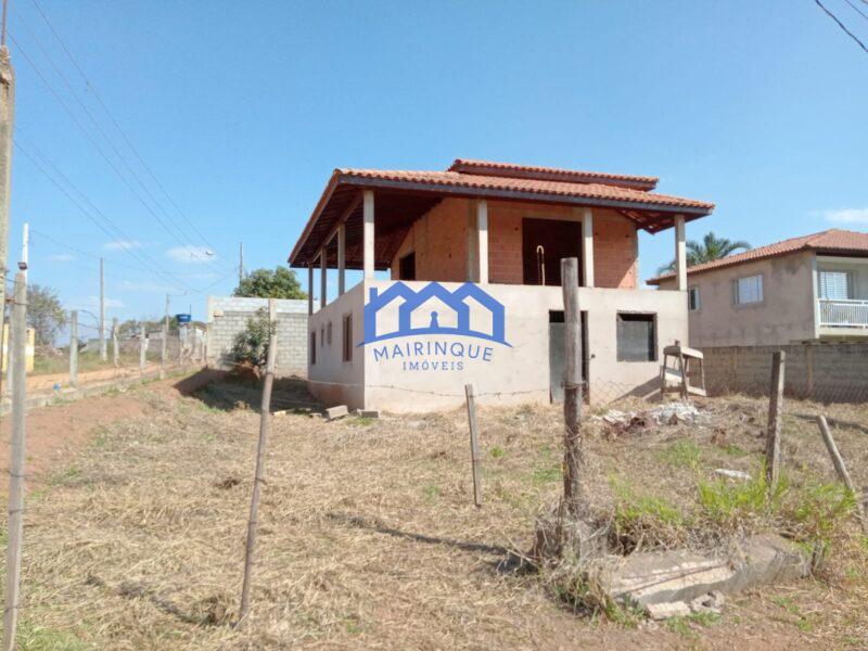 Casa com 3 Quartos e 2 banheiros à Venda, 430 m² por R$ 300.000,00 cód. ch1788