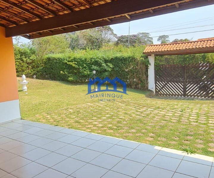 Chacara com 5 Quartos e 3 banheiros à Venda, 1962 m² por R$ 780.000 cod. ch1795