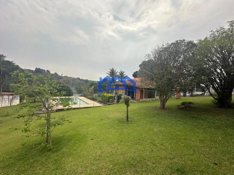 Chacara com 6 Quartos e 3 banheiros à Venda, 3000 m² por R$ 7500.000. cod.ch1821