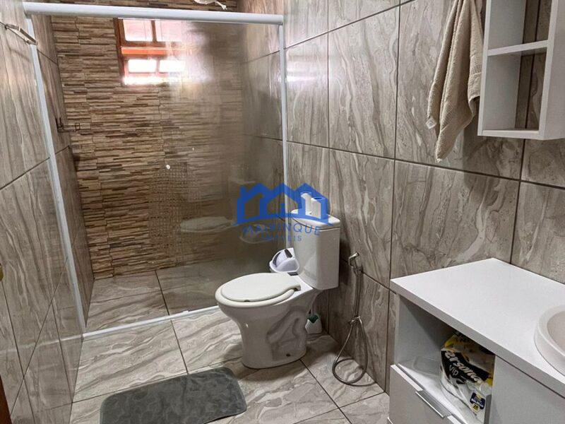 Chacara com 4 Quartos e 3 banheiros à Venda, 1000 m² por R$ 850.000. cod.ch1823