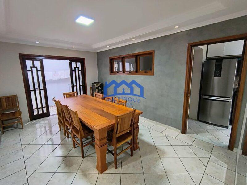 Chacara com 6 Quartos e 3 banheiros à Venda, 1922 m² por R$ 1.500.000 cod. ch1824