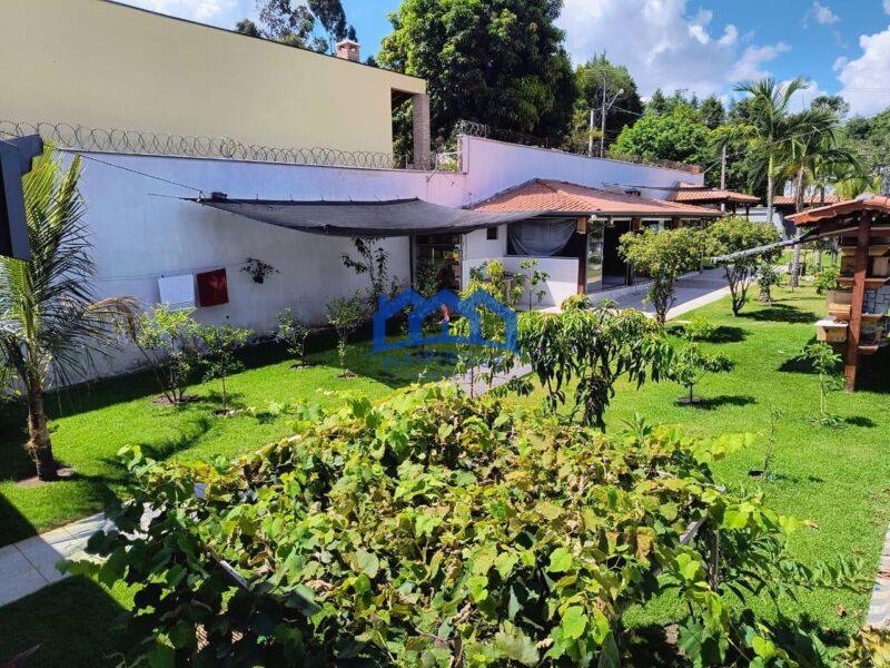 Chacara com 6 Quartos e 3 banheiros à Venda, 1922 m² por R$ 1.500.000 cod. ch1824