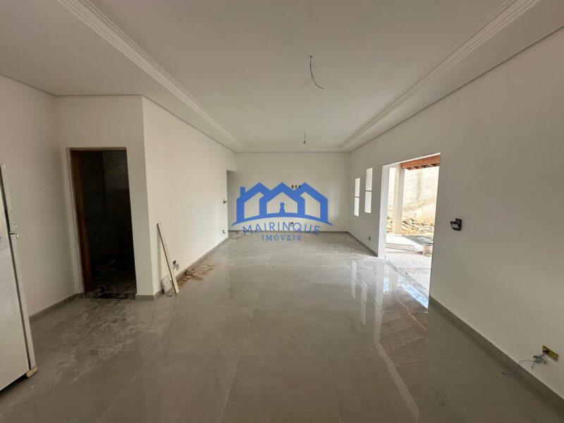 Chácara com 3 Quartos e 4 banheiros à Venda, 1000 m² por R$ 1.200.000 Cód. ch1829